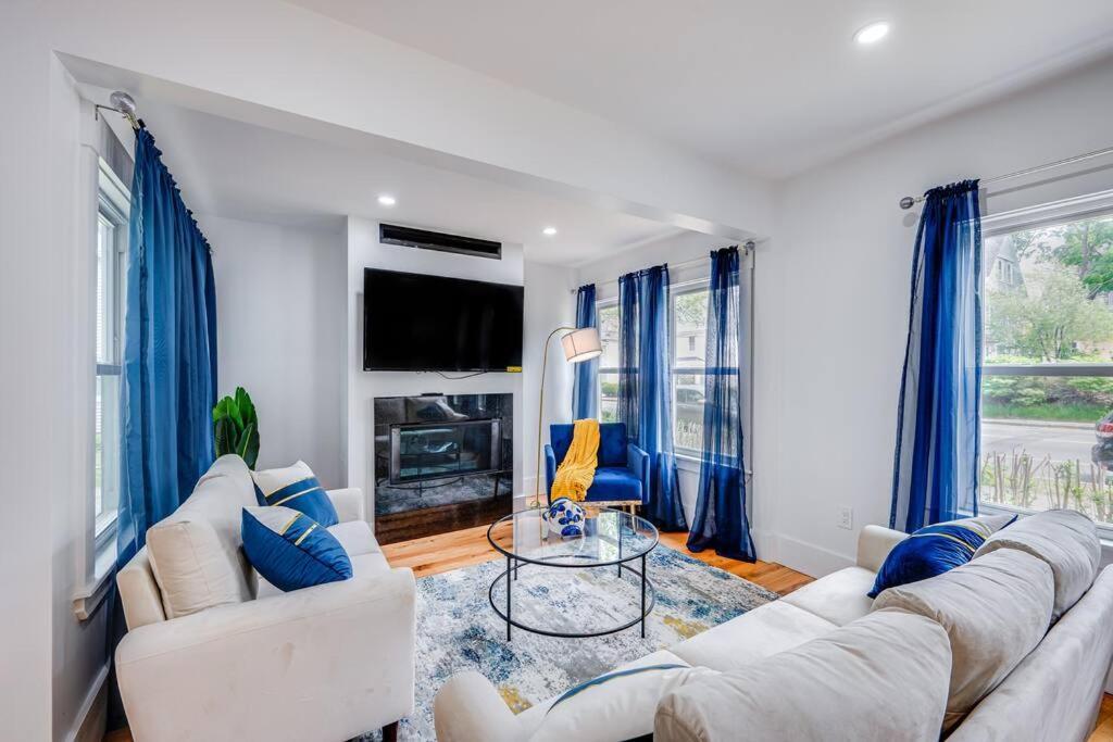 Apartamento Modern Red Door Haven +5Mins To Boston Milton Exterior foto